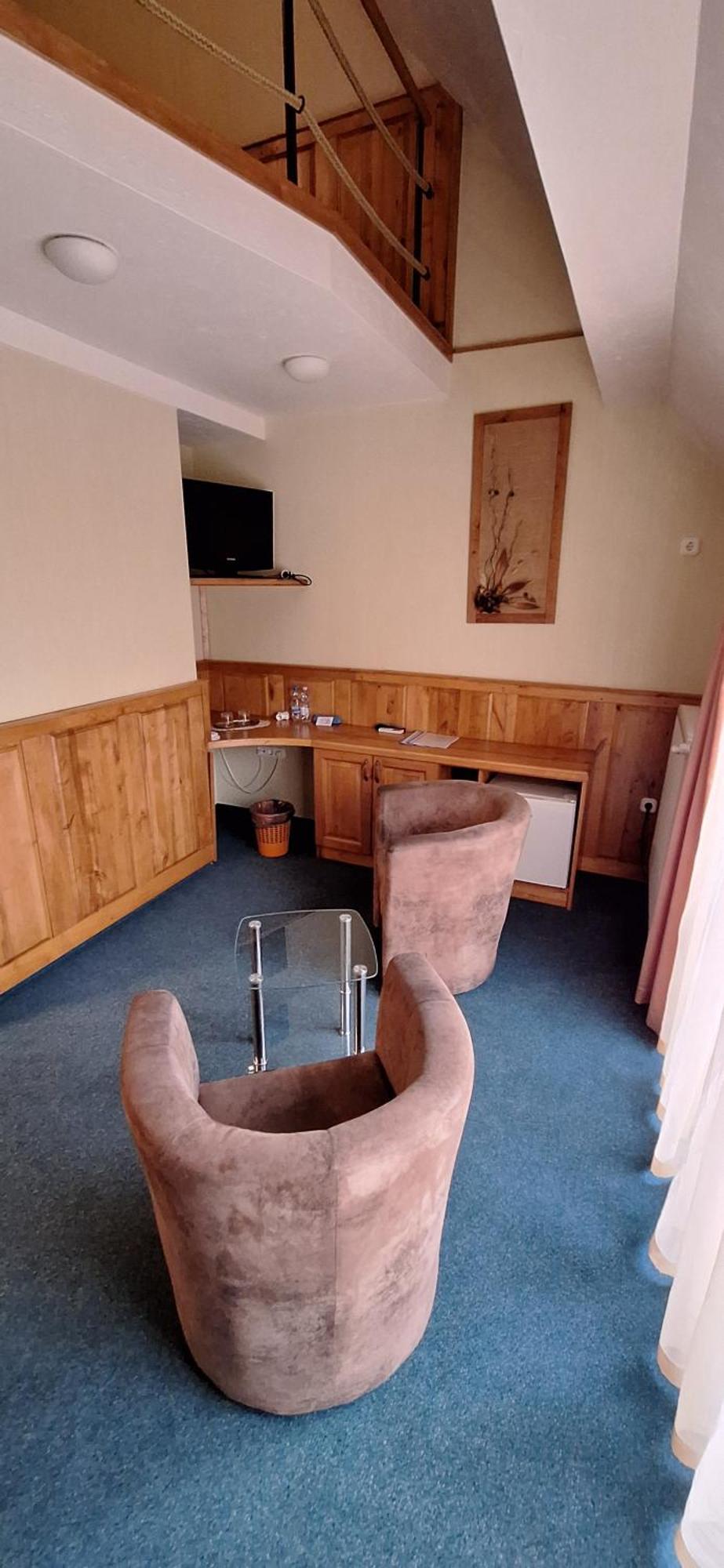 Atryum Hotel Солнок Екстериор снимка
