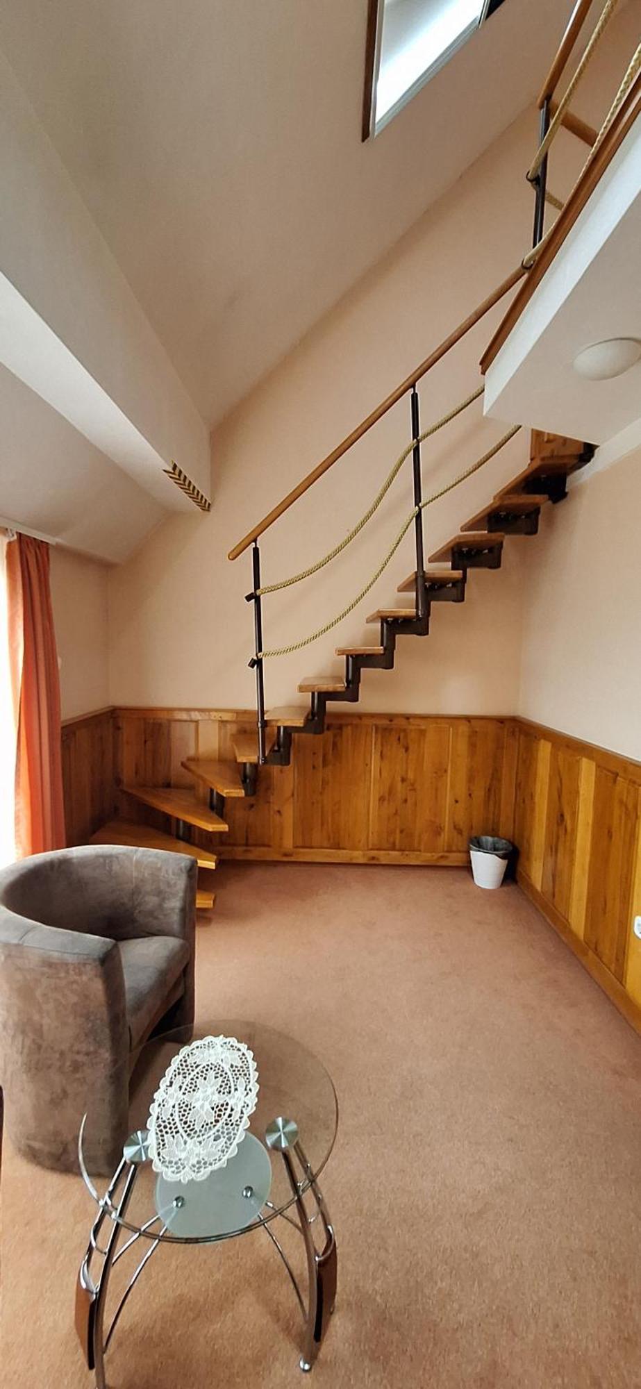 Atryum Hotel Солнок Екстериор снимка